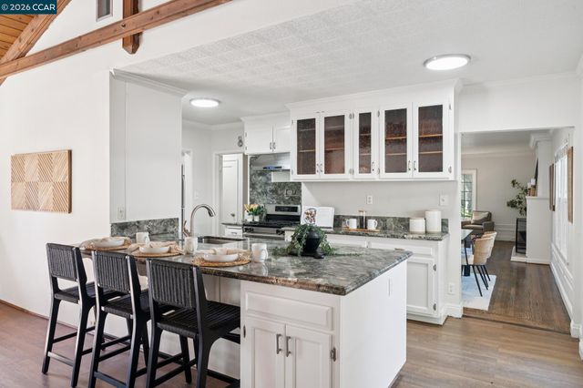 3209 Sun Valley Ave., Walnut Creek, CA 94597
