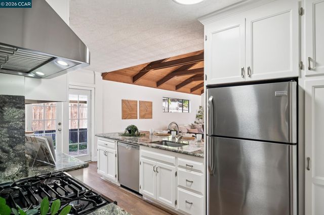 3209 Sun Valley Ave., Walnut Creek, CA 94597