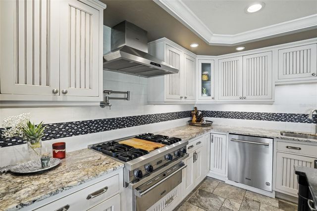 314 S SHORE DRIVE, Osprey, FL 34229