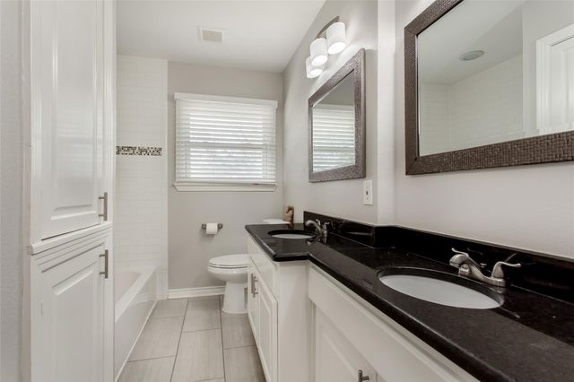 570 Bondstone Drive, Dallas, TX 75218