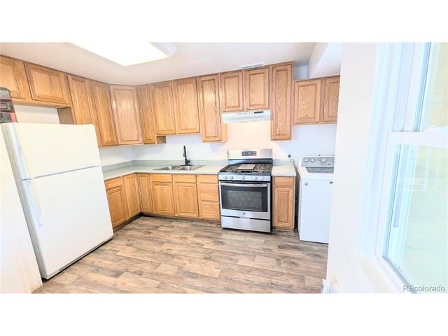 1900 E 95 Ave, Thornton, CO 80229