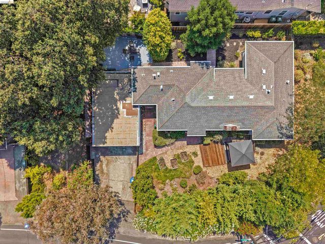 1983 Parkside Dr, Walnut Creek, CA 94597