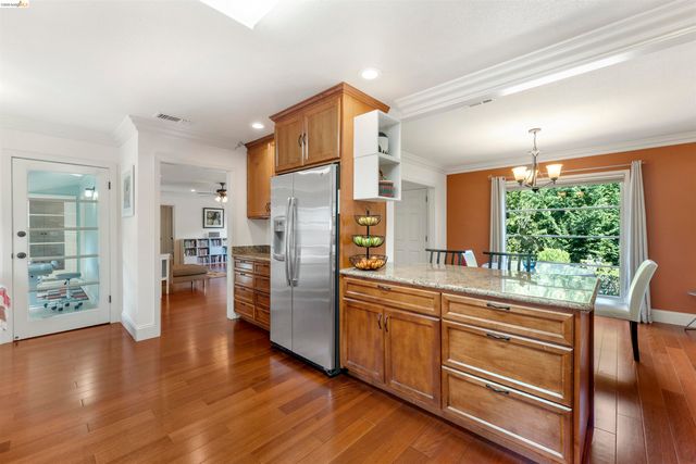 1983 Parkside Dr, Walnut Creek, CA 94597