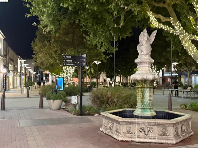 1983 Parkside Dr, Walnut Creek, CA 94597