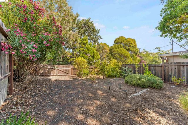 1983 Parkside Dr, Walnut Creek, CA 94597