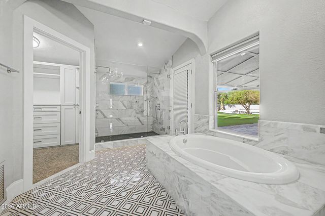 426 E HORSESHOE Avenue, Gilbert, AZ 85296