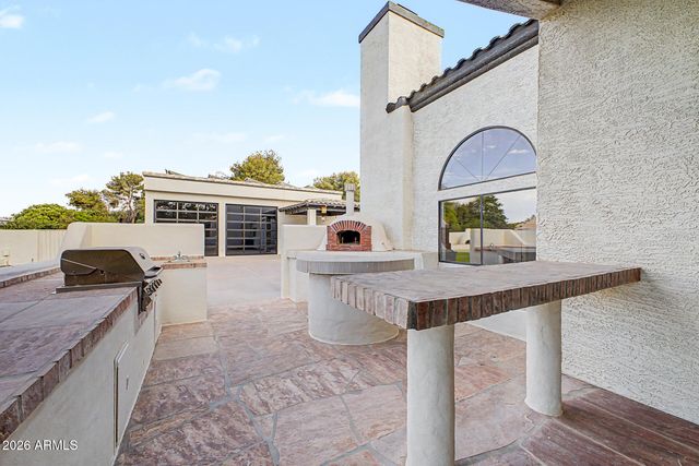 426 E HORSESHOE Avenue, Gilbert, AZ 85296