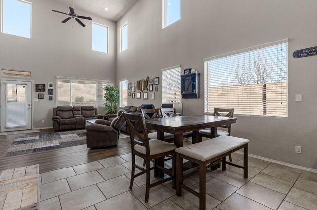 7179 Wrangell Loop NE, Rio Rancho, NM 87144