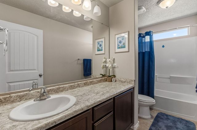 7179 Wrangell Loop NE, Rio Rancho, NM 87144