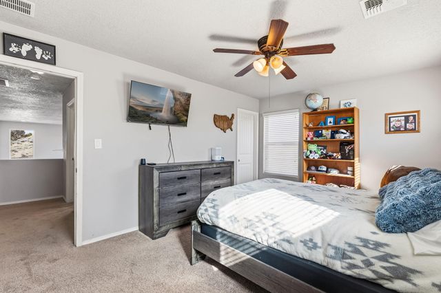 7179 Wrangell Loop NE, Rio Rancho, NM 87144