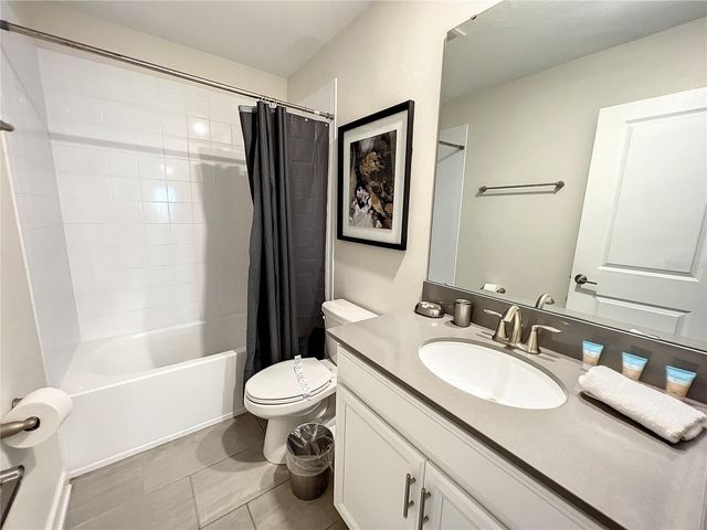 831 STICKS STREET, Davenport, FL 33896
