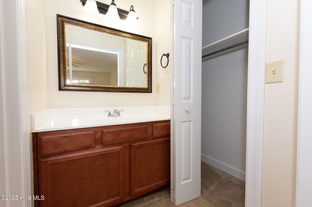 113 Wesleyan Court, Jacksonville, NC 28546