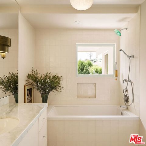 2764 Outpost Drive, Los Angeles, CA 90068