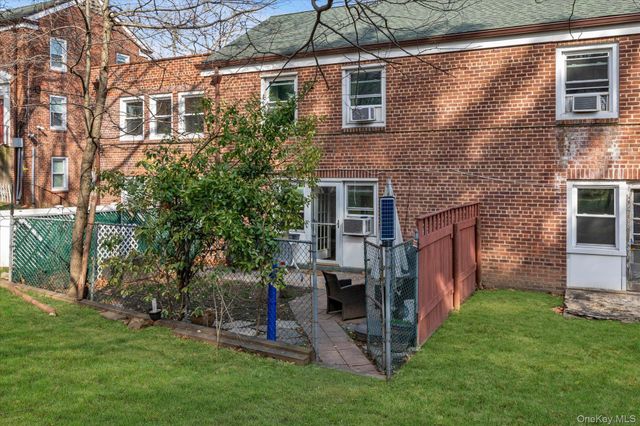 14908 Union Turnpike 19C, Kew Garden Hills, NY 11367