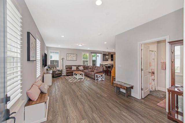 756 Silo St, Folsom, CA 95630