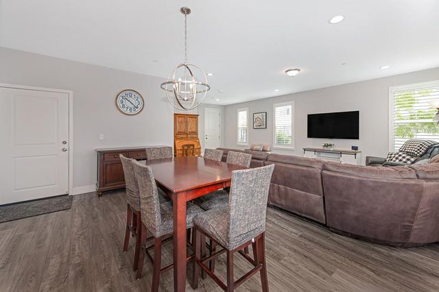 756 Silo St, Folsom, CA 95630