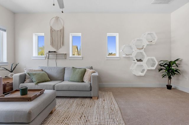 7205 Albert RD, Austin, TX 78745