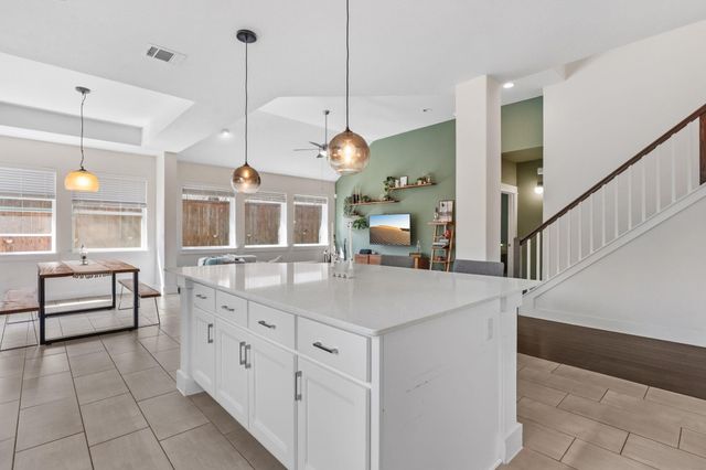 7205 Albert RD, Austin, TX 78745