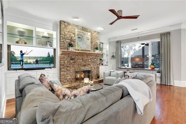 42 Conifer Park Lane NE, Atlanta, GA 30342