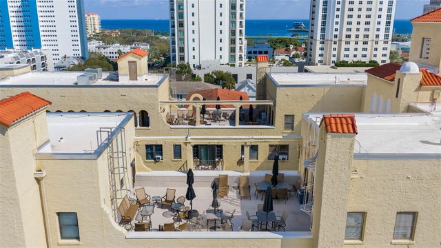 130 4TH AVENUE N 602, St Petersburg, FL 33701