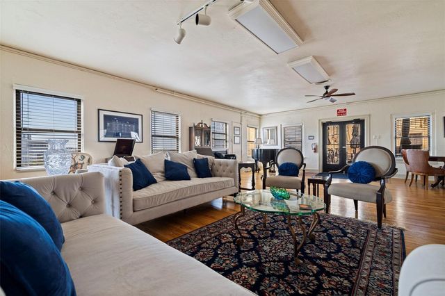 130 4TH AVENUE N 602, St Petersburg, FL 33701