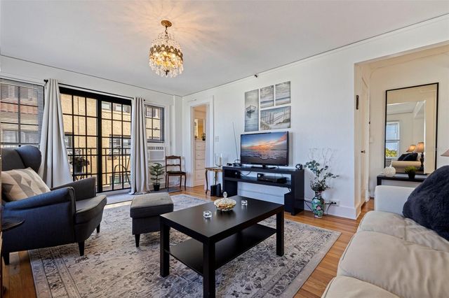 130 4TH AVENUE N 602, St Petersburg, FL 33701