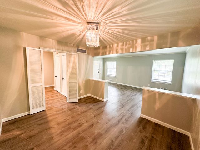 6461 Danbury Lane, Dallas, TX 75214