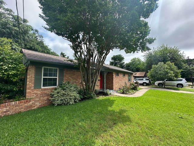 6461 Danbury Lane, Dallas, TX 75214