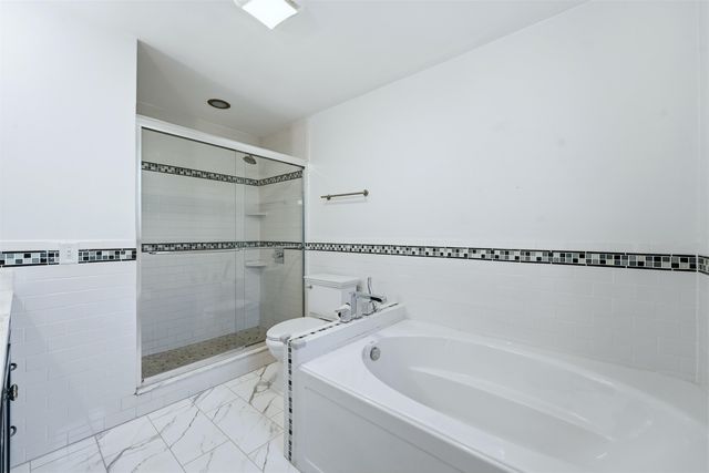 163 HIGHWOOD AVE, Weehawken, NJ 07086