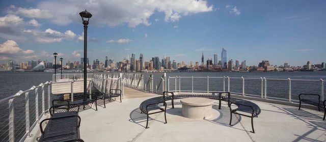 163 HIGHWOOD AVE, Weehawken, NJ 07086