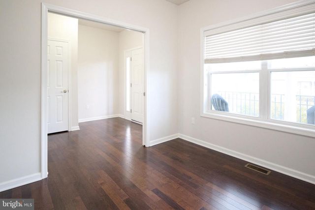 157 HONORS LN, State College, PA 16803