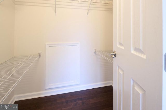 157 HONORS LN, State College, PA 16803