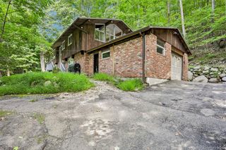951 Haverstraw Road, Suffern, NY 10901