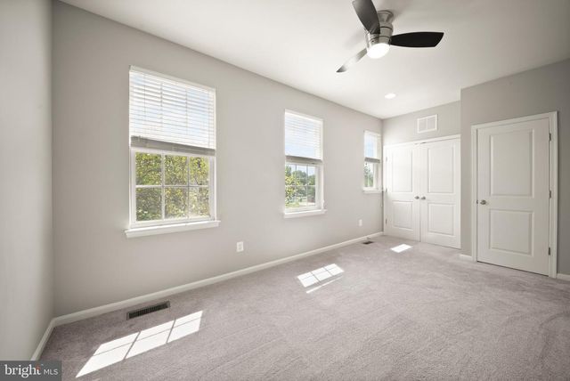 11976 BENTON LAKE RD, Bristow, VA 20136