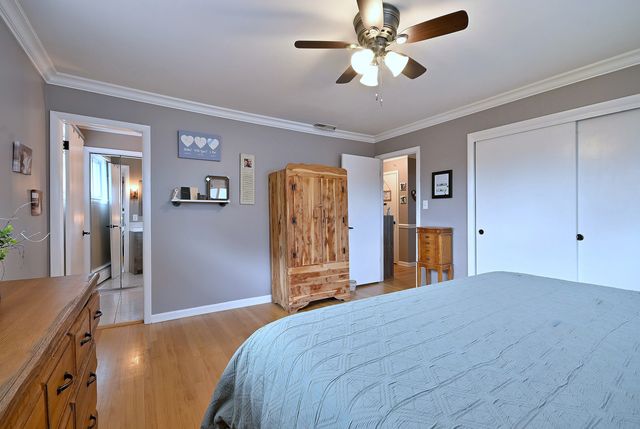 1303 E Ironwood Drive, Mount Prospect, IL 60056