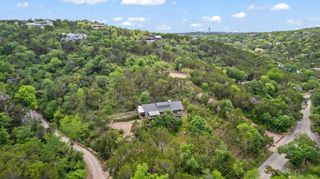 701 Yaupon Valley RD, West Lake Hills, TX 78746