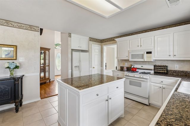 408 Herron Circle, Mclendon Chisholm, TX 75032