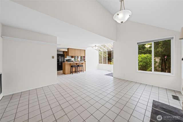 822 SW 314th Place, Federal Way, WA 98023