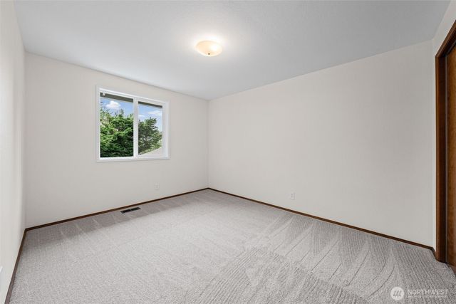 822 SW 314th Place, Federal Way, WA 98023