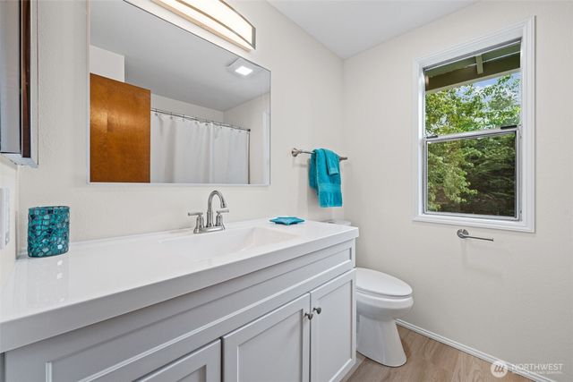 822 SW 314th Place, Federal Way, WA 98023