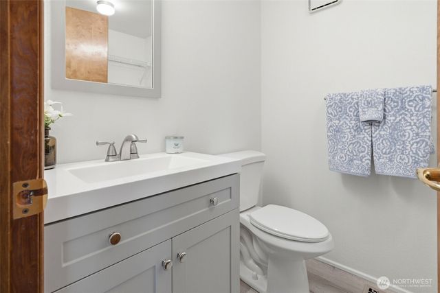 822 SW 314th Place, Federal Way, WA 98023