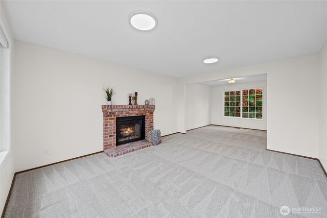 822 SW 314th Place, Federal Way, WA 98023