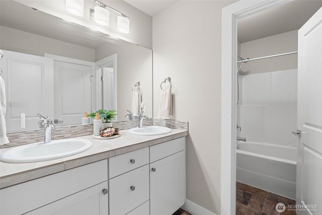 7635 53rd Place, Gig Harbor, WA 98335