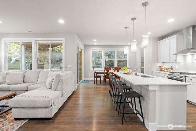 7635 53rd Place, Gig Harbor, WA 98335