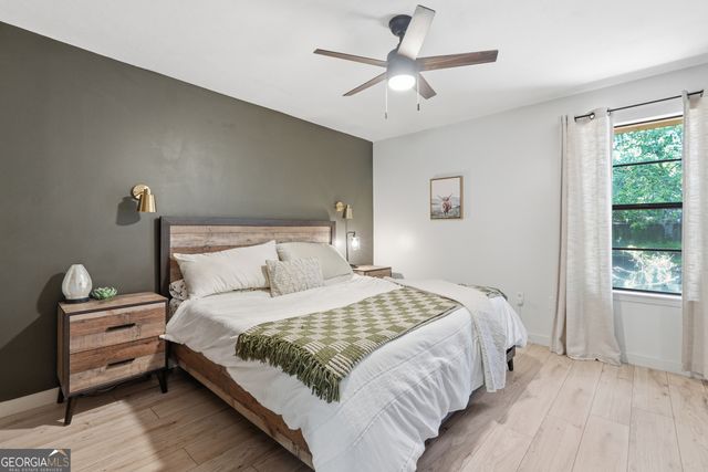 607 Leaning Oaks Drive, Savannah, GA 31410