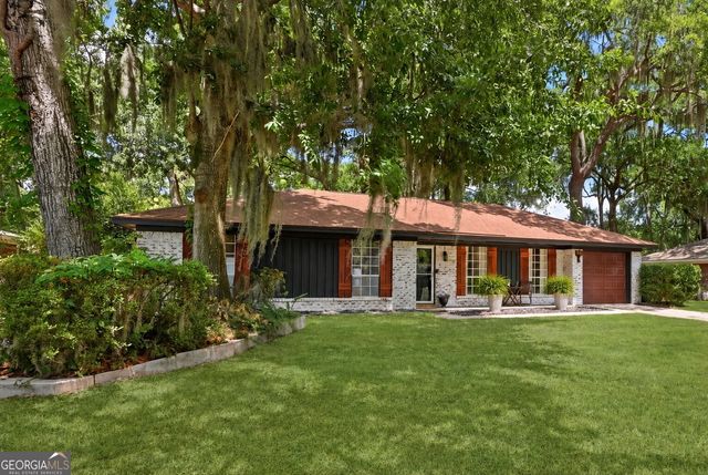 607 Leaning Oaks Drive, Savannah, GA 31410
