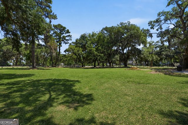 607 Leaning Oaks Drive, Savannah, GA 31410