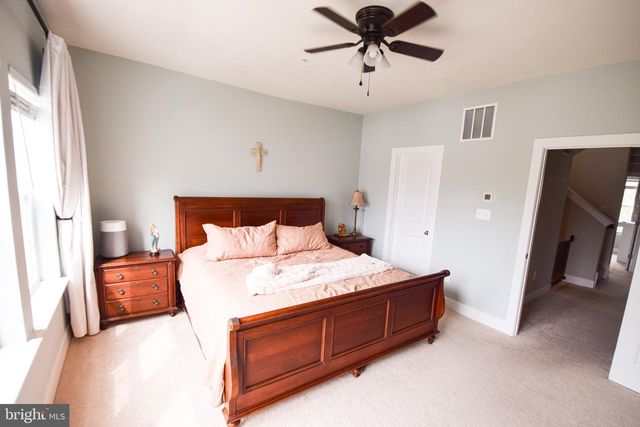 1438 HONEY LOCUST DR, Gambrills, MD 21054