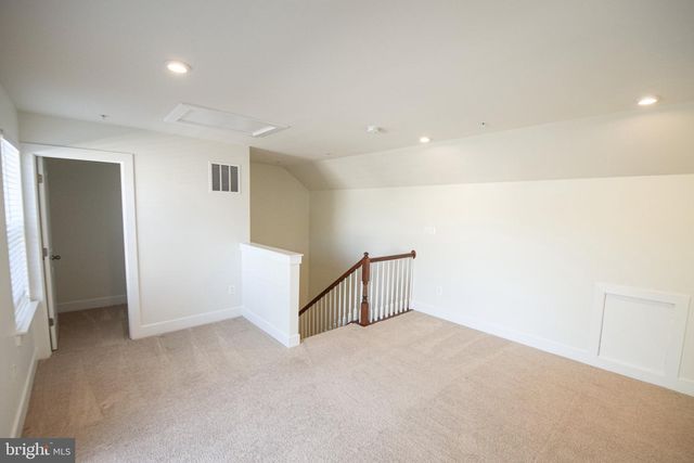 1438 HONEY LOCUST DR, Gambrills, MD 21054