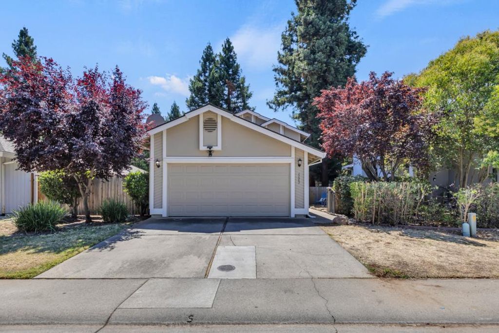 6689 Koster Way, Elk Grove, CA 95758